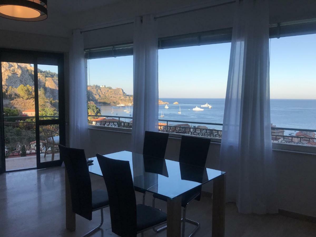 Baia Taormina Apartment Giardini Naxos Esterno foto